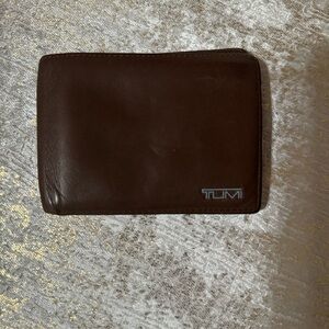 Tumi Mens wallet